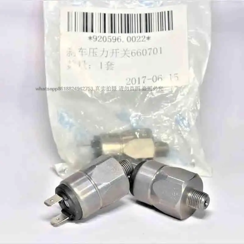 Port equipment brake light for pressure sensors 920596.0022, 660701  1PCS