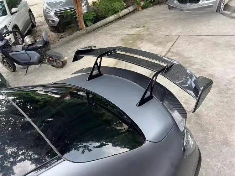 

Suitable For W205 Mercedes-Benz C-Class C43C63 Modified Carbon Fiber Barbed Large Tail, Fixed Wind Wing, Spoiler
