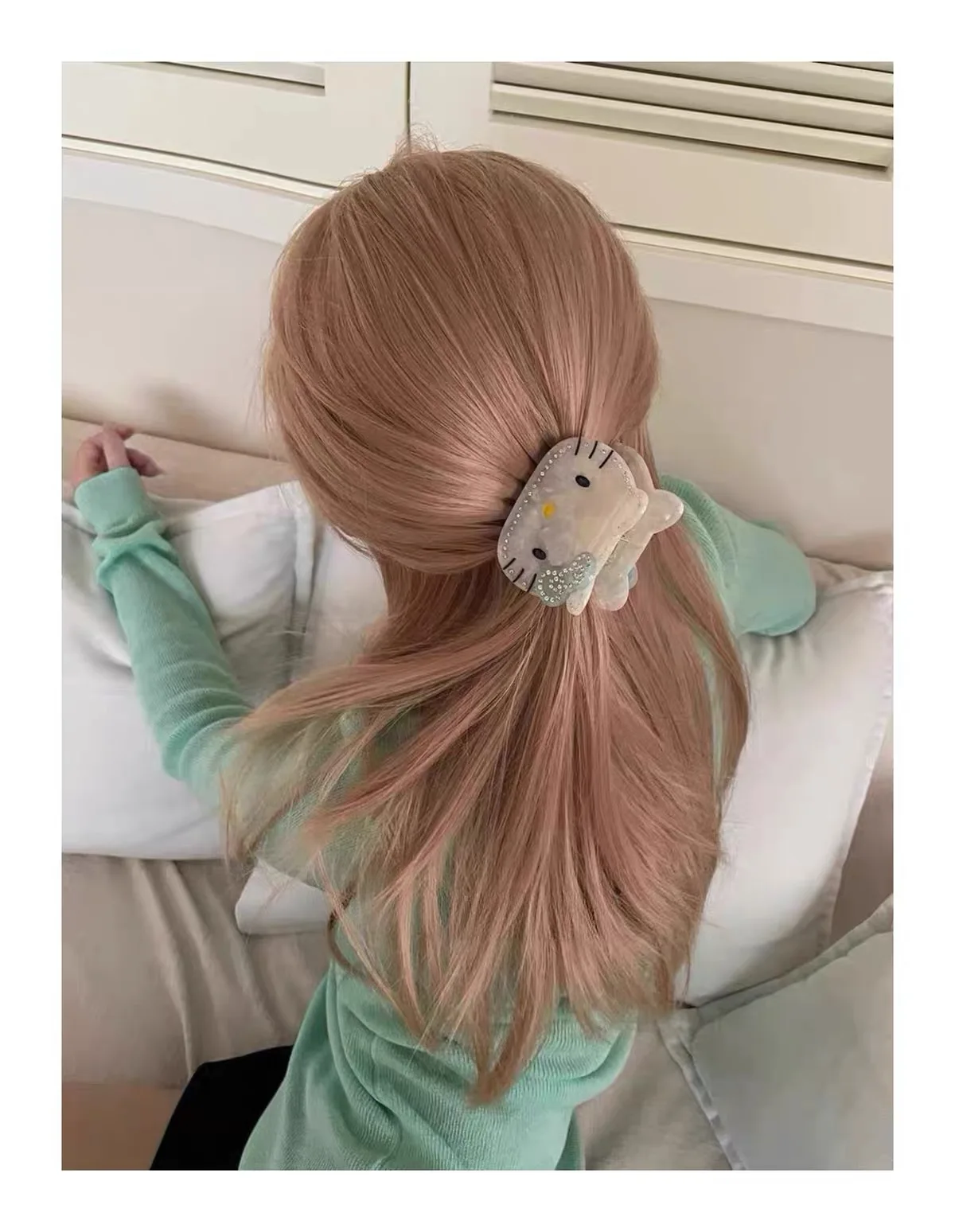 Sanrio Cute Hello Kitty Rhinestone BlingBling Shiny Pink Bow Hair Claw Clip Teen Girls Daily Hair Low Bun Casual Updo Accessory view 2