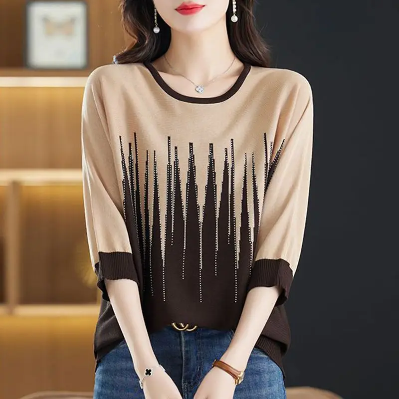 Autumn Hot Stamping Women\'s 2024 New Splicing O-Neck Fashion Loose Sweater Minimalist Casual Seven Quarter Sleeve Knitted Tops