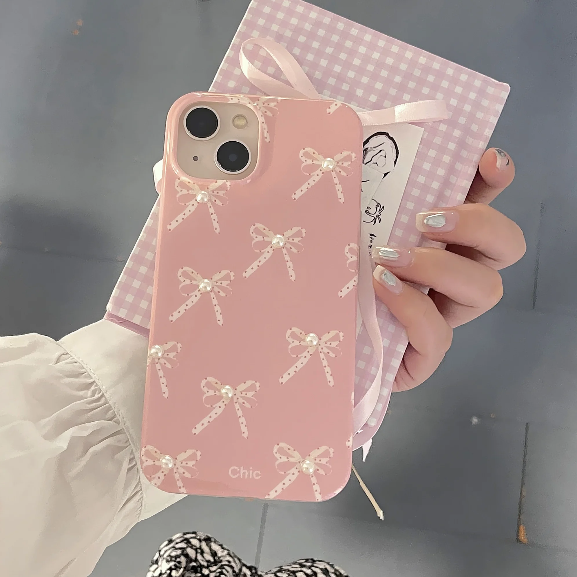 Korean INS Pink Bowtie Sparkling Pearl Decorations Phone Case for iPhone 14 13 Pro Max Back Phone Cover for 12 11 Pro Max Capa