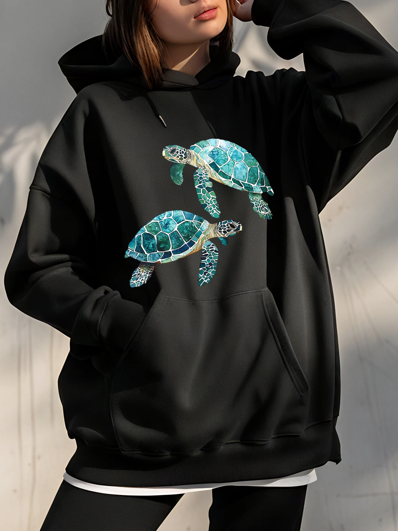 

Толстовка с принтом черепахи и дизайном в стиле океана для повседневной носки в городских и пляжных настроях