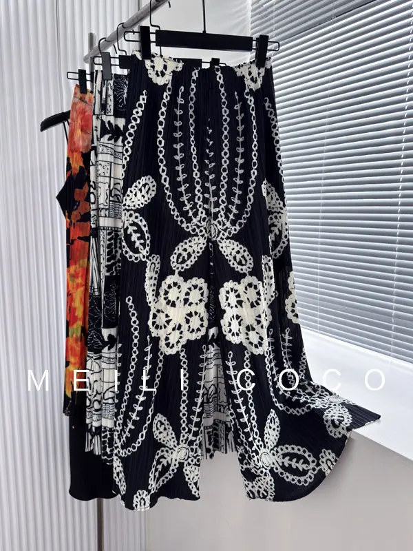 Women's Black White Art Pattern Pleated Wide-Leg Pants Loose Silhouette Soft Fabric Fashion Casual Daily Wear 2025 Trendy Chic