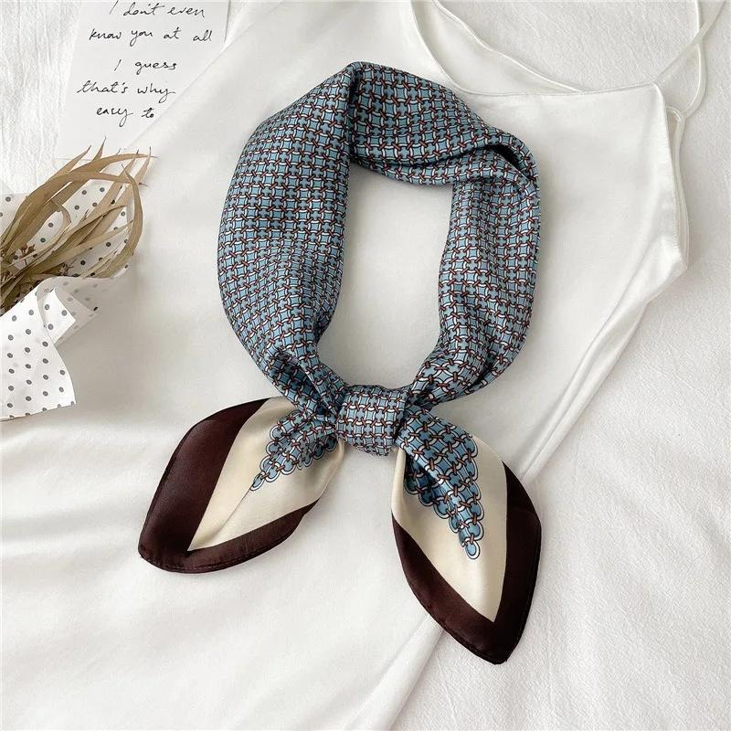 

68cm Simple Polka Dot Printed Scarf Women's Four-season Simulated Silk Scarfs Fashion Versatile Scarf Headscarf Shawl