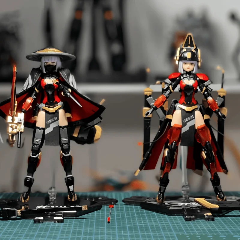 

Nuclear Matrix Crazy Wolf Wolf Sister Carolina Rolfe Assembles Machine Mother Model Anime Action Figure Assembly Model Kit Toys