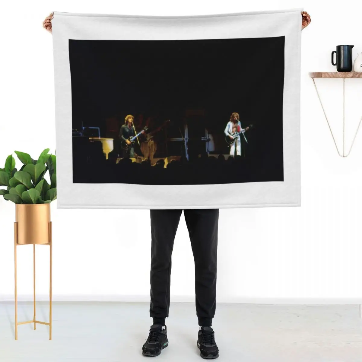 Peter Frampton live 1976 Throw Blanket Custom Summer Beddings Sofa Throw Softest Retros Luxury St Blankets