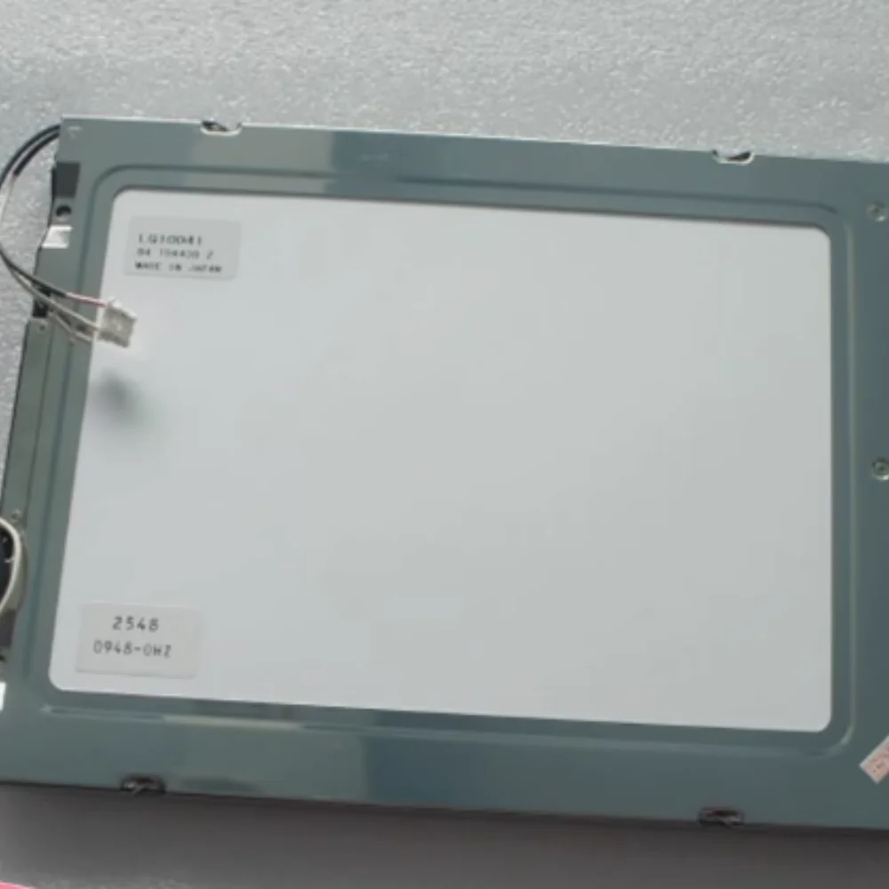 Tampilan Layar LCD LQ10D41