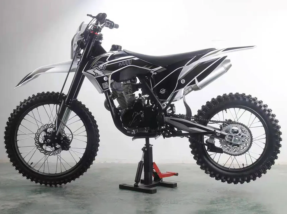 China New CQR Cross Racing Motorcycle Dirt Bike 250cc For Sale