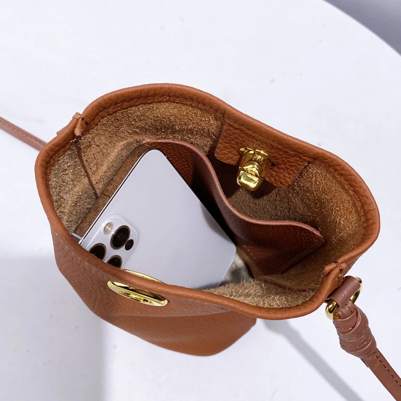 Genuine Leather Mini Bucket Bags For Women Luxury Designer Handbags Purses 2024 New In First Layer Cowhide Mobile Phone Shoulder