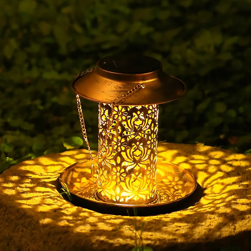 Solar Bird Feeder Solar Powered Metal Hanging Bird Feeder with Solar Light, Outdoor Hummingbird Feeder for Garden Backyard