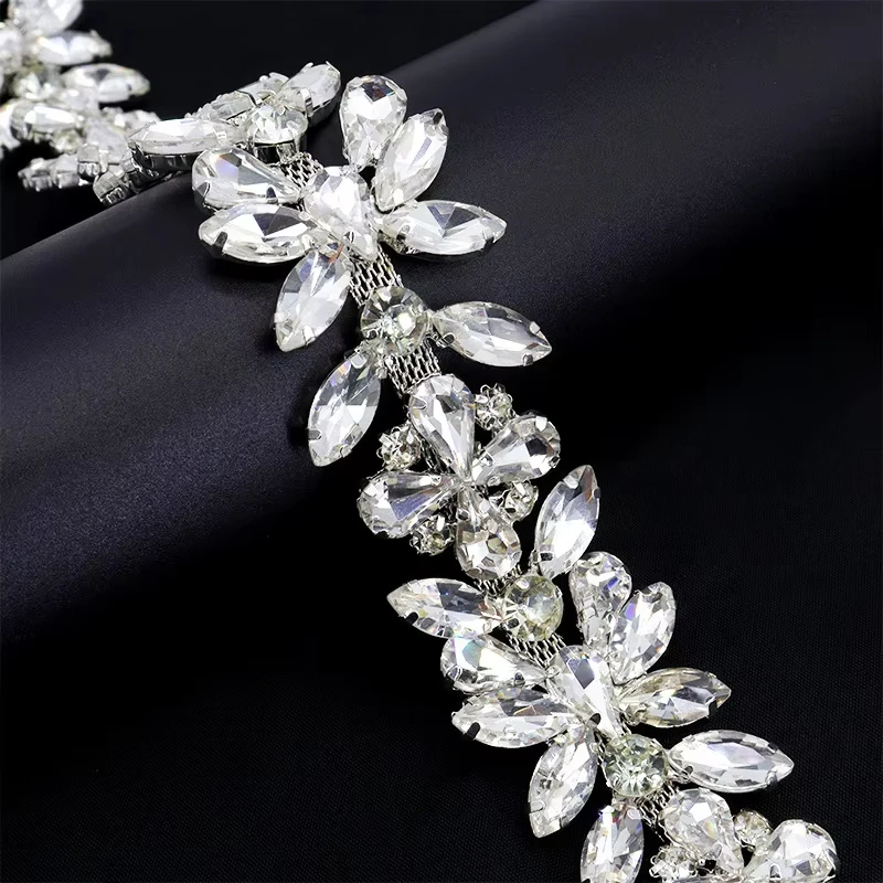 

CUIER 1Yard petal glass rhinestone heat setting glass crystal rhinestone decorative chain for DIY shoe, bag, dress decoration