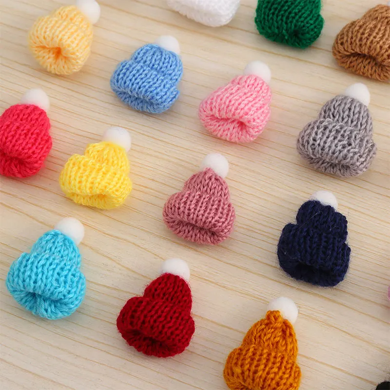 10/20/50pcs Mini Knitting Hats Small Christmas Doll Hat for Christmas Ornaments DIY Craft Decorations Tree Snowman Ornaments