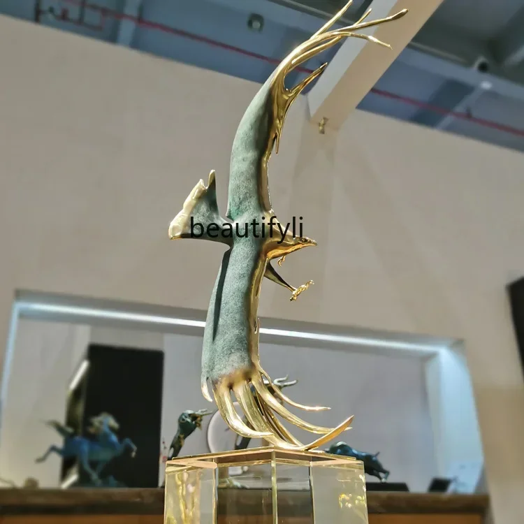 

A57 Grand exhibition eagle ornament decoration living room office desktop crafts