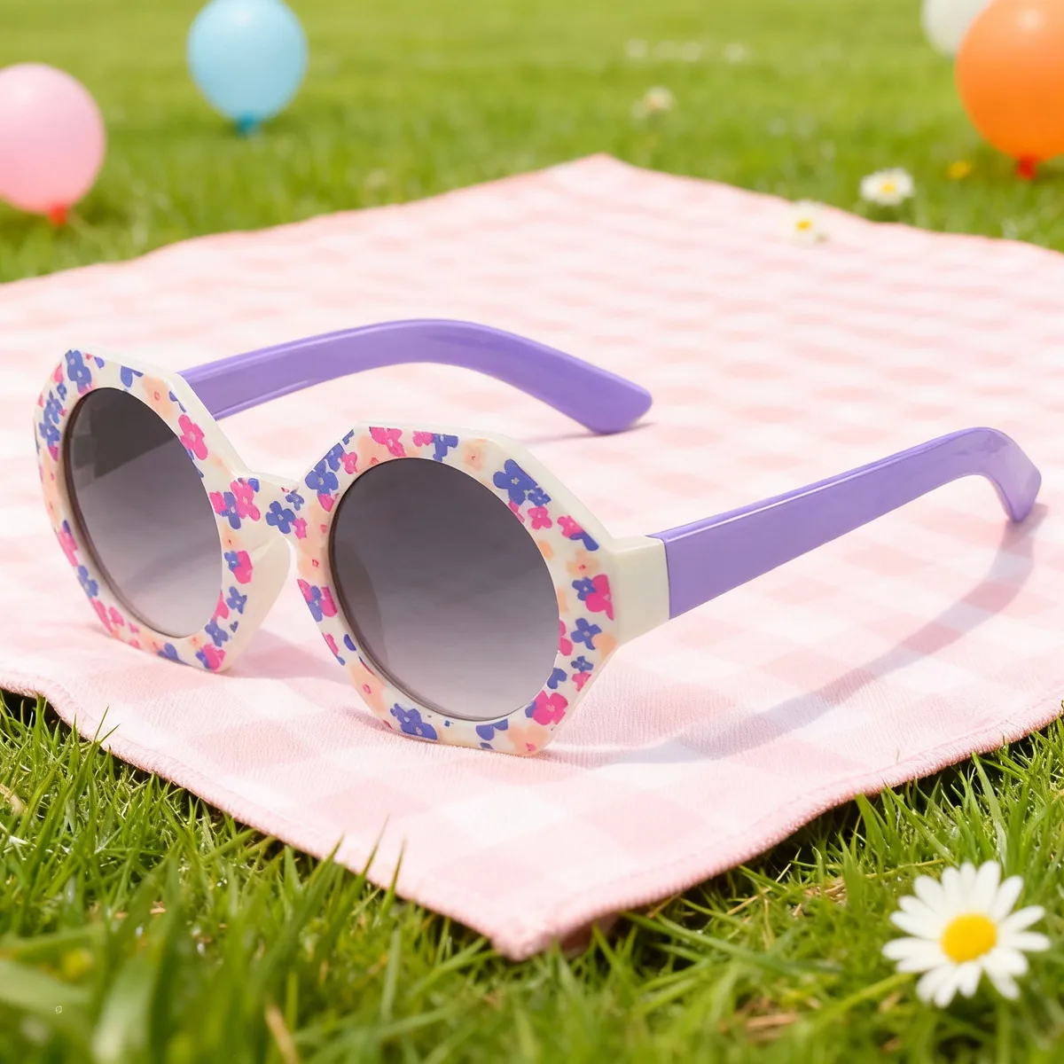 2025 Modische bedruckte süße Sonnenbrille für Sommerausflüge, Baby-Sonnenschutzbrille, neue polygonale Kinder-Mädchen,