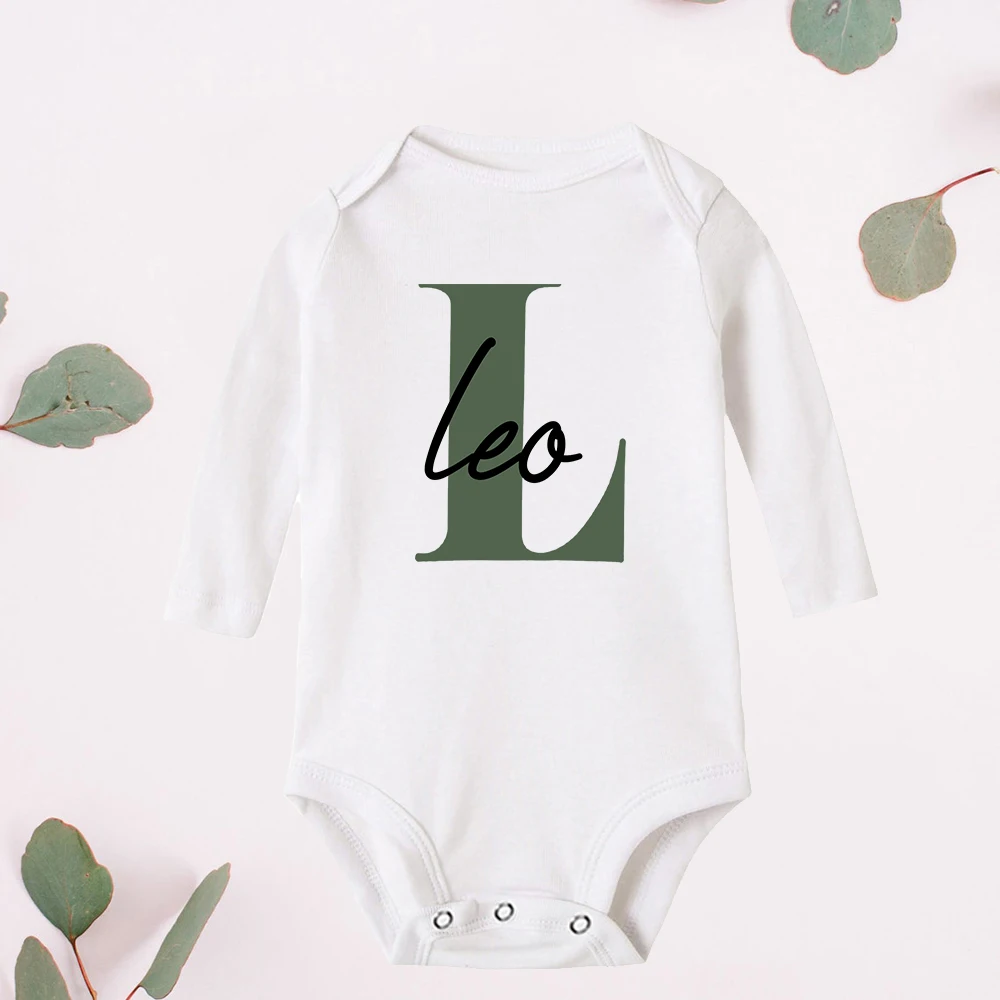 Spersonalizowane Baby Boy nazwa body ciąża ogłoszenie prezent na przyjęcie bociankowe niestandardowe pierwsza litera i nazwa kombinezon Playsuit