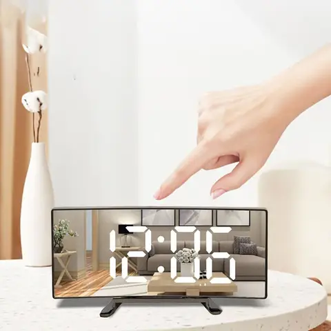 LED 디지털 알람 시계 대형 화면 전자 시계 침실 사무실 주방 거실용 읽기 쉬운 배터리 및 전원 공급