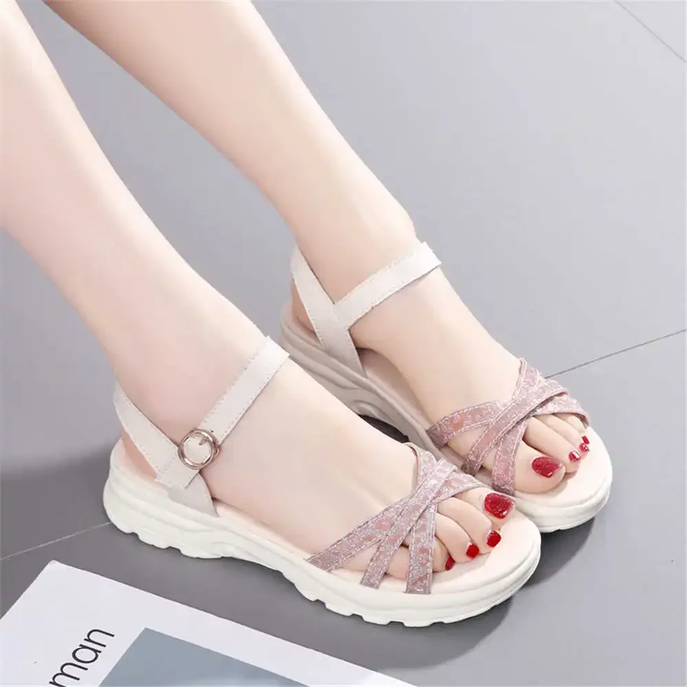 

Flat Sole Number 40 Flip Flops Woman Shower Slippers Chinese Sandals Pink Shoes Woman Sneakers Sports Brands Loufers