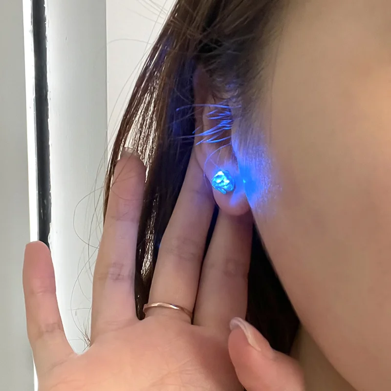 Shiny Luminous LED Earrings  Men Women Color Change Studs Light Up Flashing Blinking Earring Dance Party Dress Woman Accessories