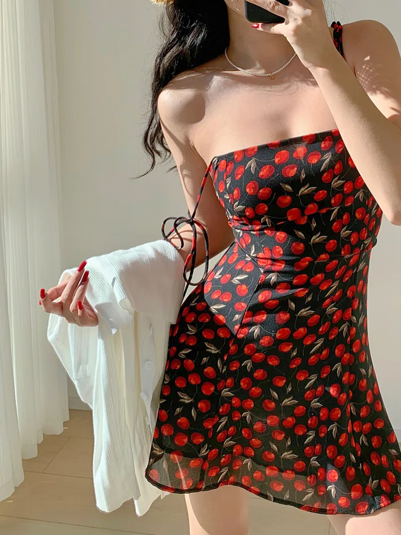 2024 Spring/Summer New Fast Fashion Sweet Retro Cherry Printed Sling Dress French One Collar Slim Sexy Backless Short Dress D370