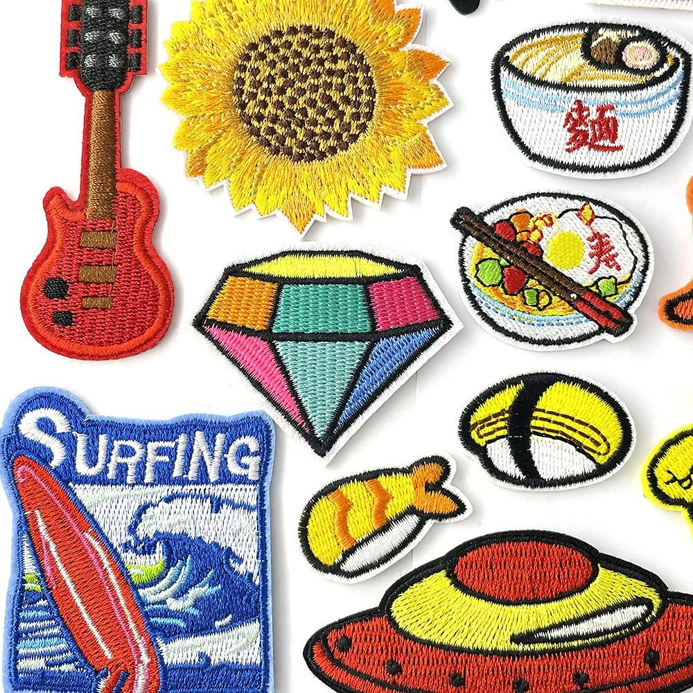 Sushi Bird UFO Iron on Patches for Clothing Apparel Sewing Fabric Handmade Appliques Stickers Badges Parche
