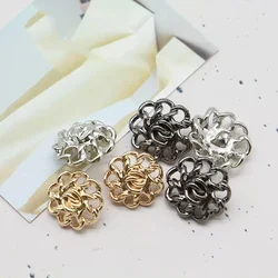 10 pezzi bottoni a fiore cavo in metallo per camicie maglioni cappotti decorazione gambo per cucire bottone metallico accessori fai da te