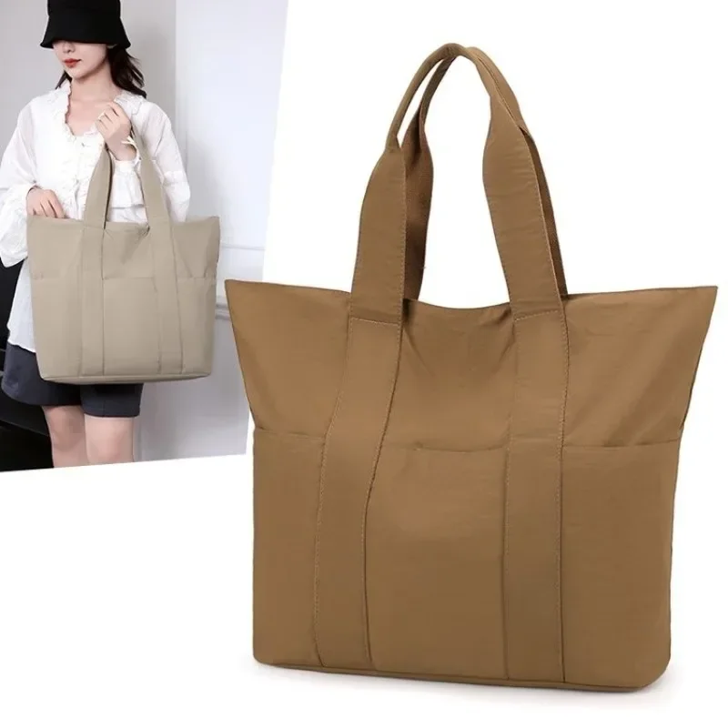 Luxury Minimalist Diaper Bag: Elegant Crossbody Bag For Women With Vintage Fashion And Large Capacity Designer Tote
