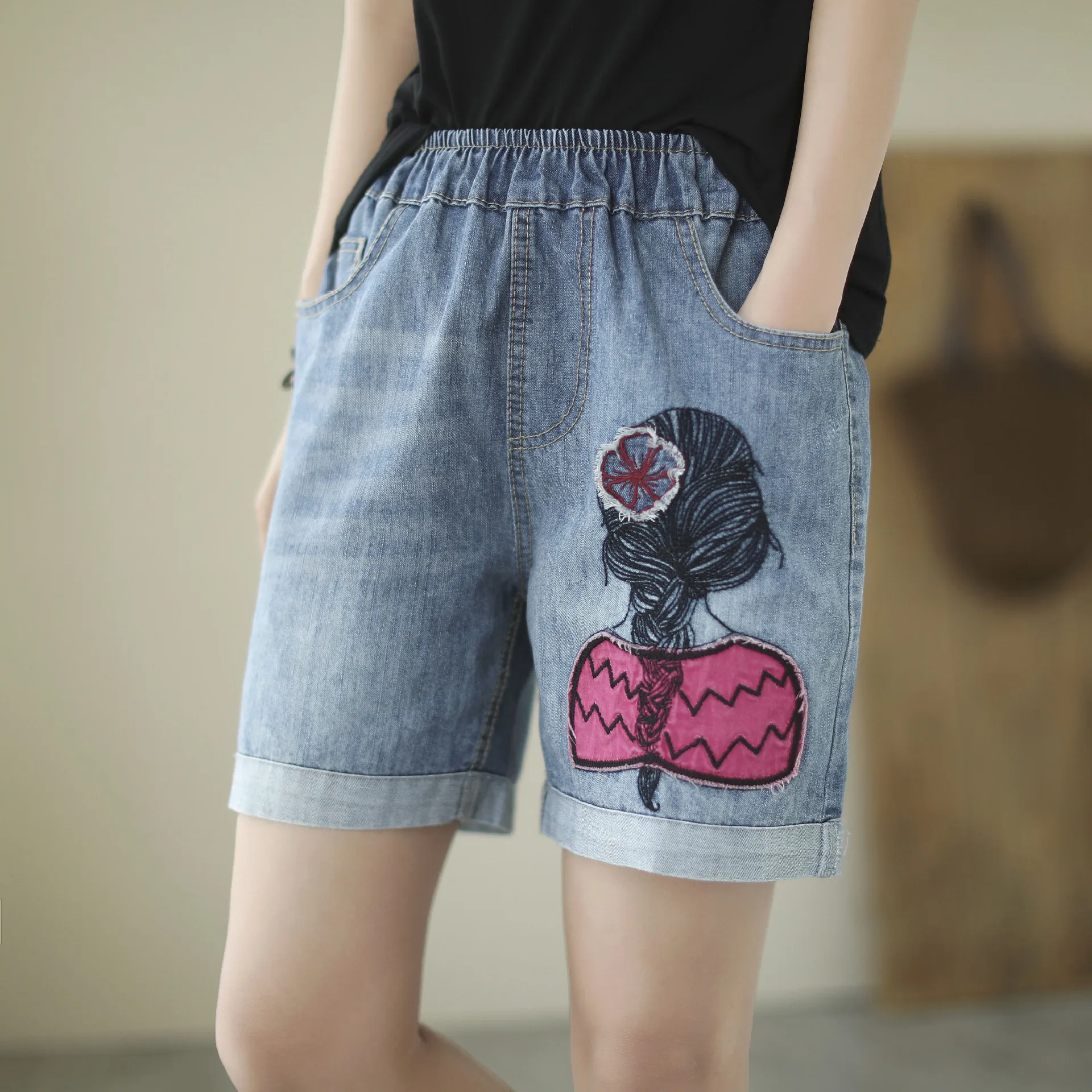 

Aricaca Women Beautiful Girl Embroidered Denim Shorts Women Elastic Waist Light Blue Shorts