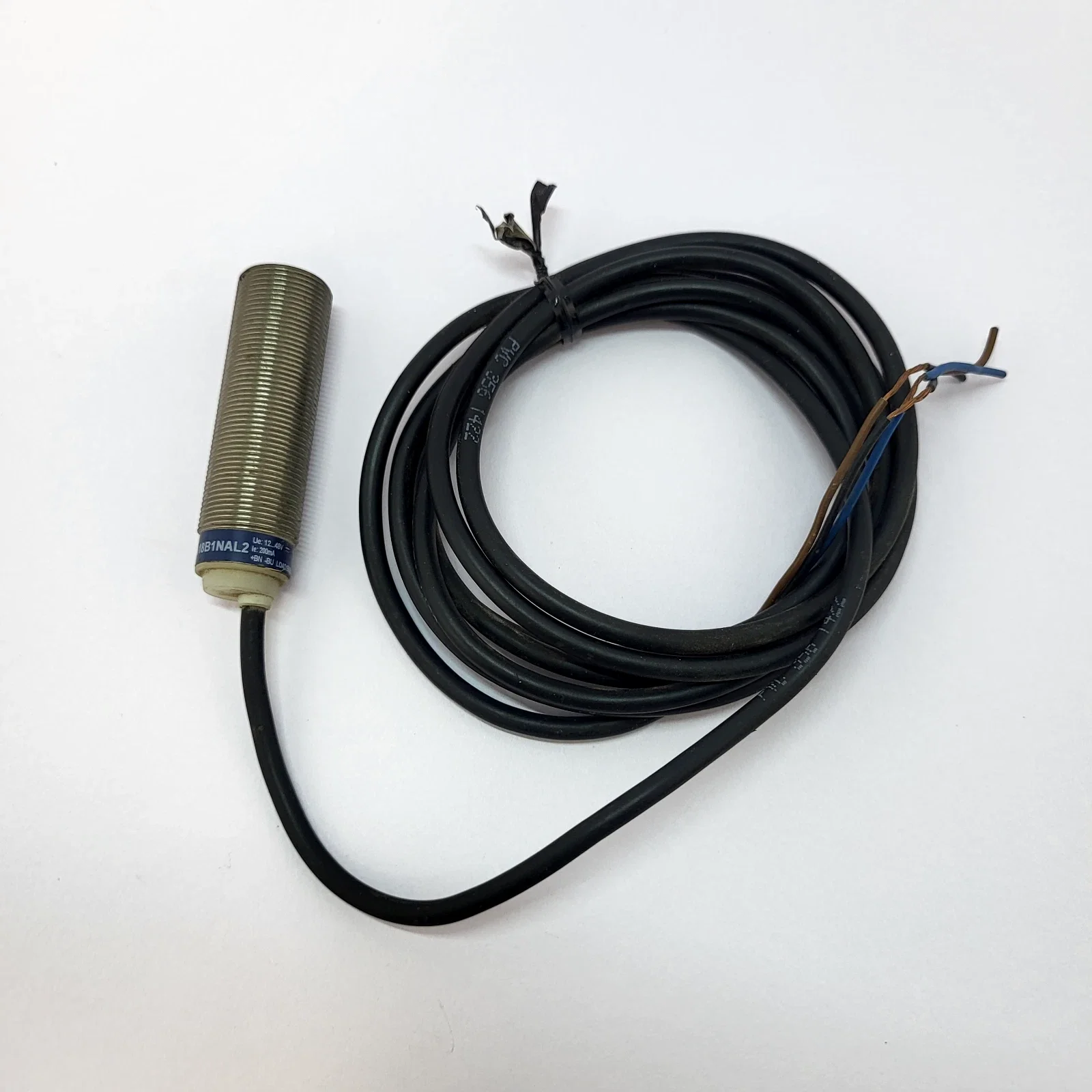 XS618B1NAL2 Inductive proximity sensors XS, inductive sensor XS6 M18, L62mm, brass, Sn8mm, 12...48 VDC, cable 2 m