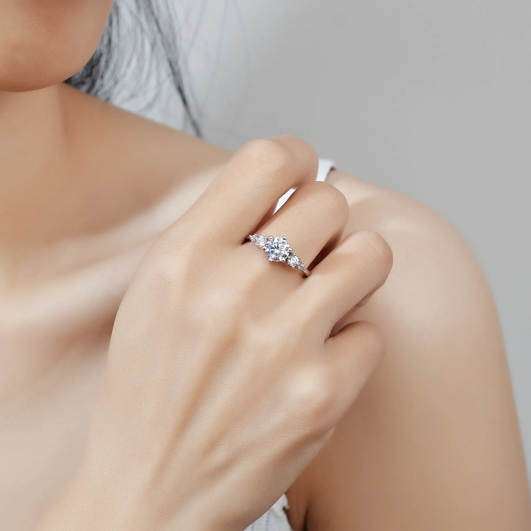 

1CT кольцо с муассанитом на половину обода для женщин, стерлинговое серебро S925, обручальное кольцо-пасьянс, сертифицированное ювелирное изделие, подарок