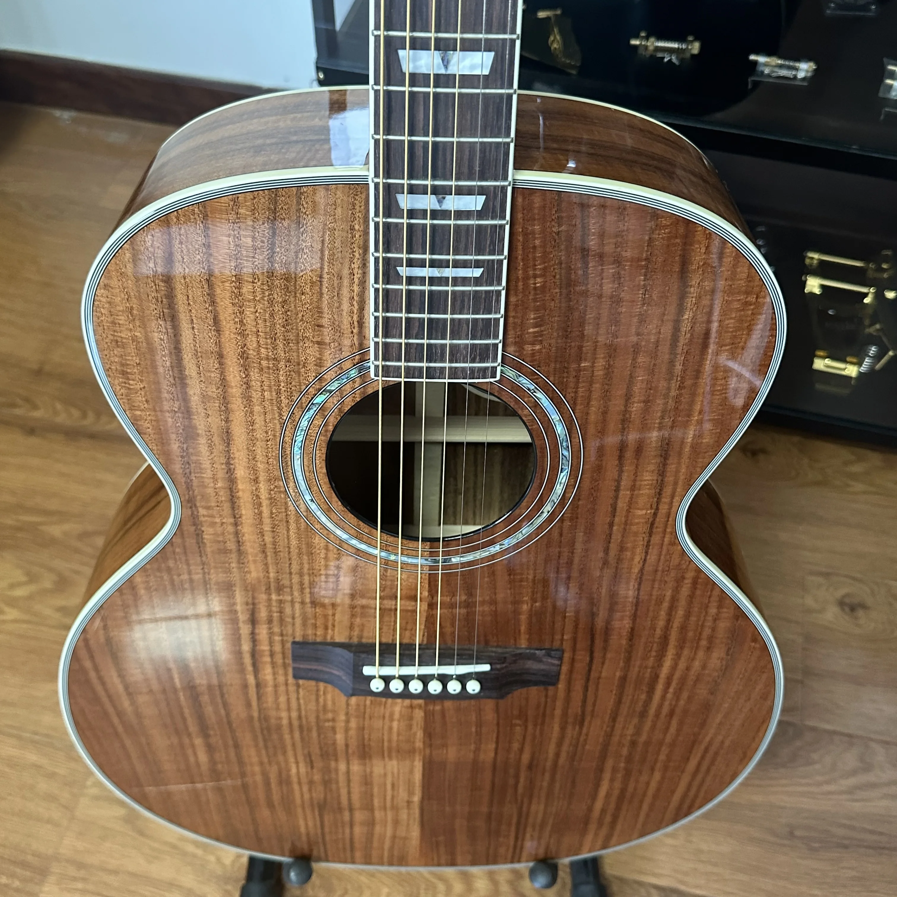 US Warehouse Jumbo Size Acoustic Guitar All Walnut Wood Gloss Finish 6 String Folk Guitar Abalone Rosette Block Inlay Fretboard