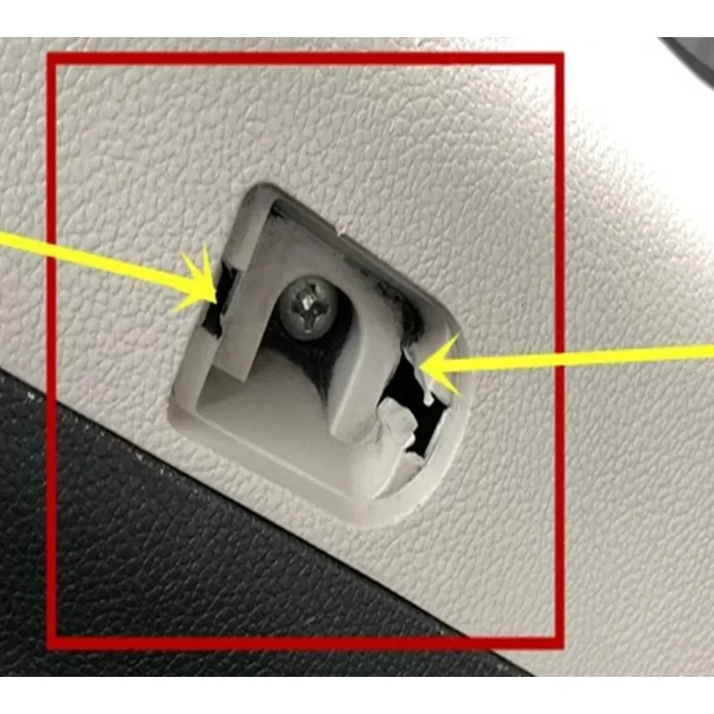 Inner Lining Cover Tailgate Interior Panel C-pillar Screw Cover China Brand New Left Right Grey for Chevrolet Captiva 2015