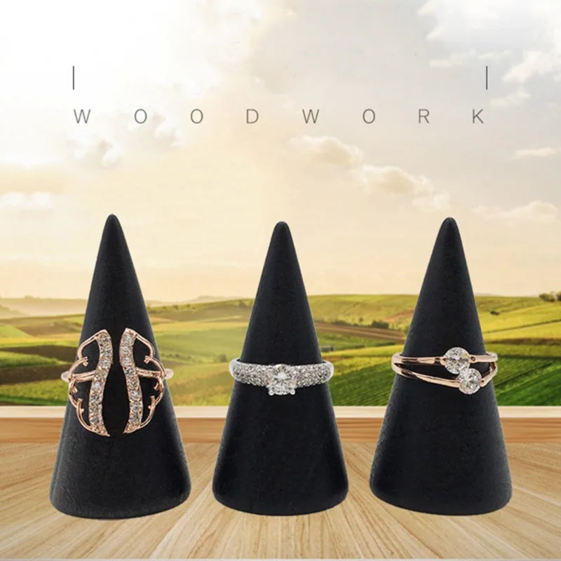 

5Pcs Jewelry Finger Ring Woody Triangle Conical Jewelry Storage Display Stand for Ring Jewelry Display Holder Packaging Display