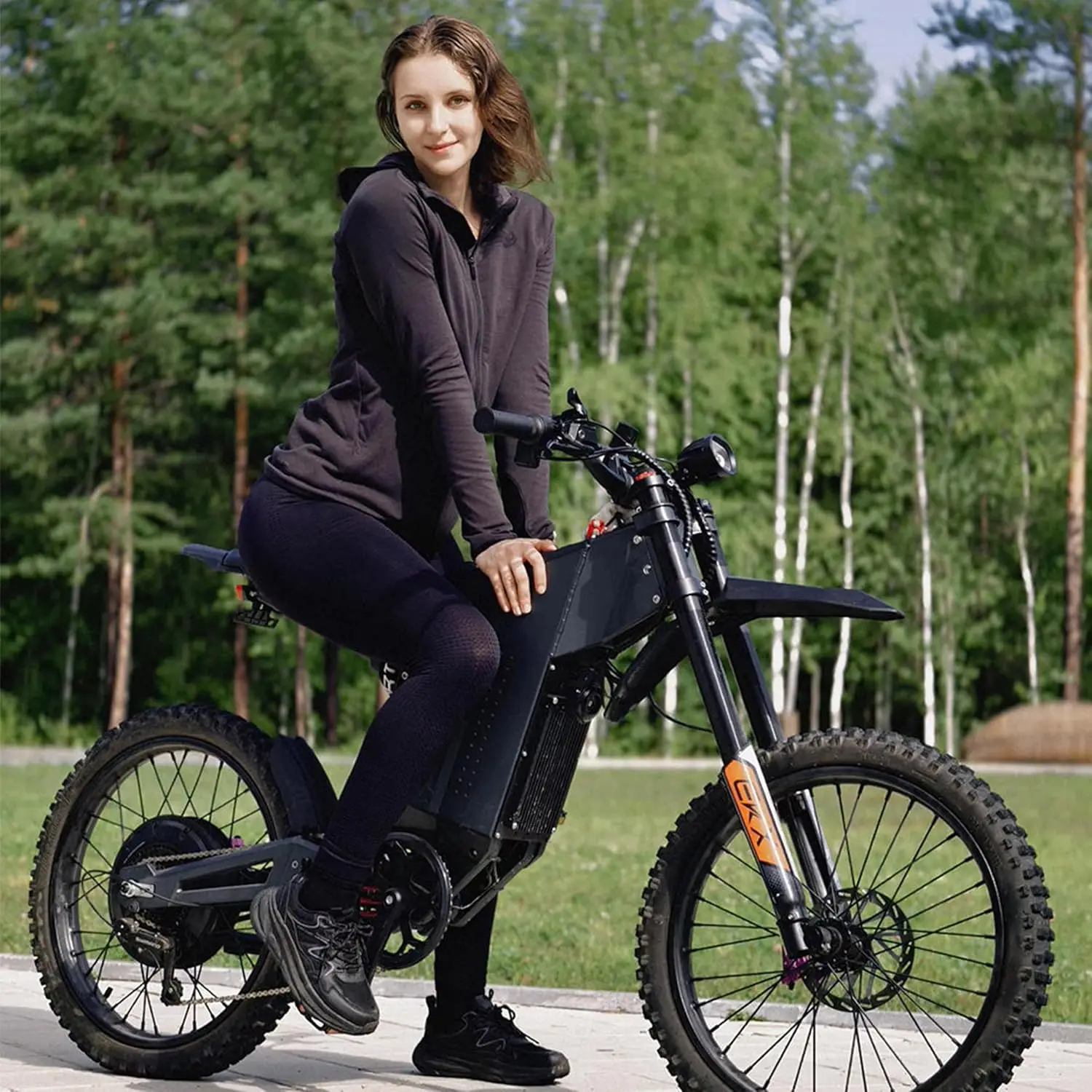 E-Moto Motorcycle,12KW Motor,72V 30AH Battery,62MPH&60-Mile,19
