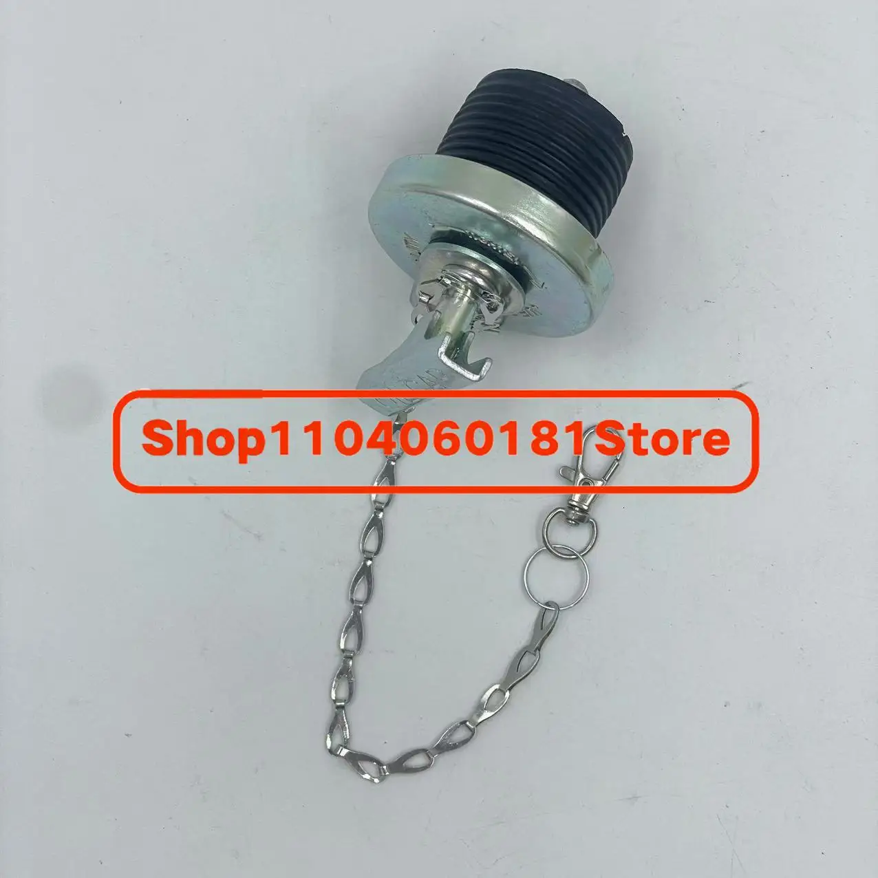 

236-6651 КРЫШКА НАПОЛНИТЕЛЬНОЙ МАСЛО ДВИГАТЕЛЯ C Экскаватор-погрузчик C 414E/416D/416E/416F/420D/ 420E/420F/422E/422F/424D/428D/450F/450E/432E