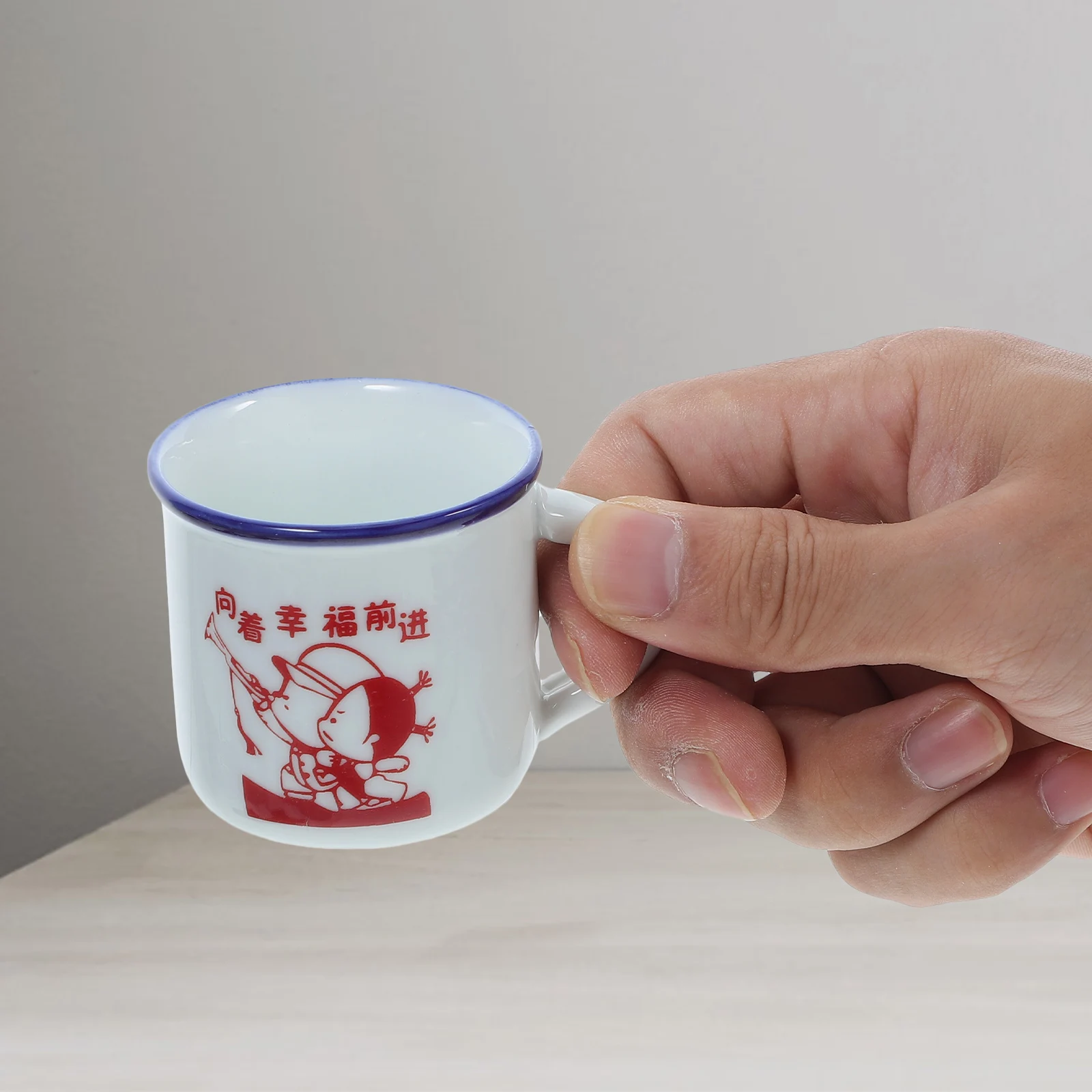 

6Pcs Household Enamel Mug Sturdy Retro Design Non-Skid Grip Ideal for Kitchen Bedroom Heat Insulated Use Enamel Cup