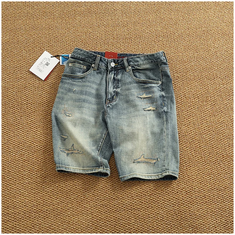 ฤดูร้อนสีฟ้าอ่อนคิดถึงล้างกางเกงขาสั้นผ้ายีนส์ผู้ชายใหม่ผ้าฝ้ายยืดกางเกงยีนส์สบายๆอินเทรนด์แบรนด์หลอดตรงกางเกงขาสั้นย้อนยุค