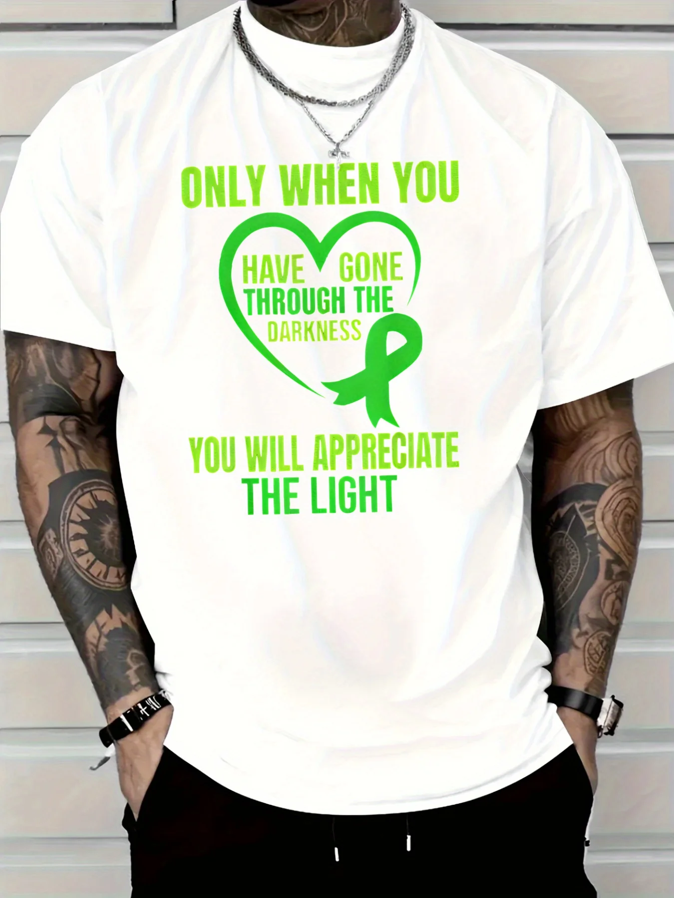 

Новая мужская футболка из чистого хлопка с круглым вырезом, повседневная футболка с зеленым сердечком и лентой, футболка с рисунком