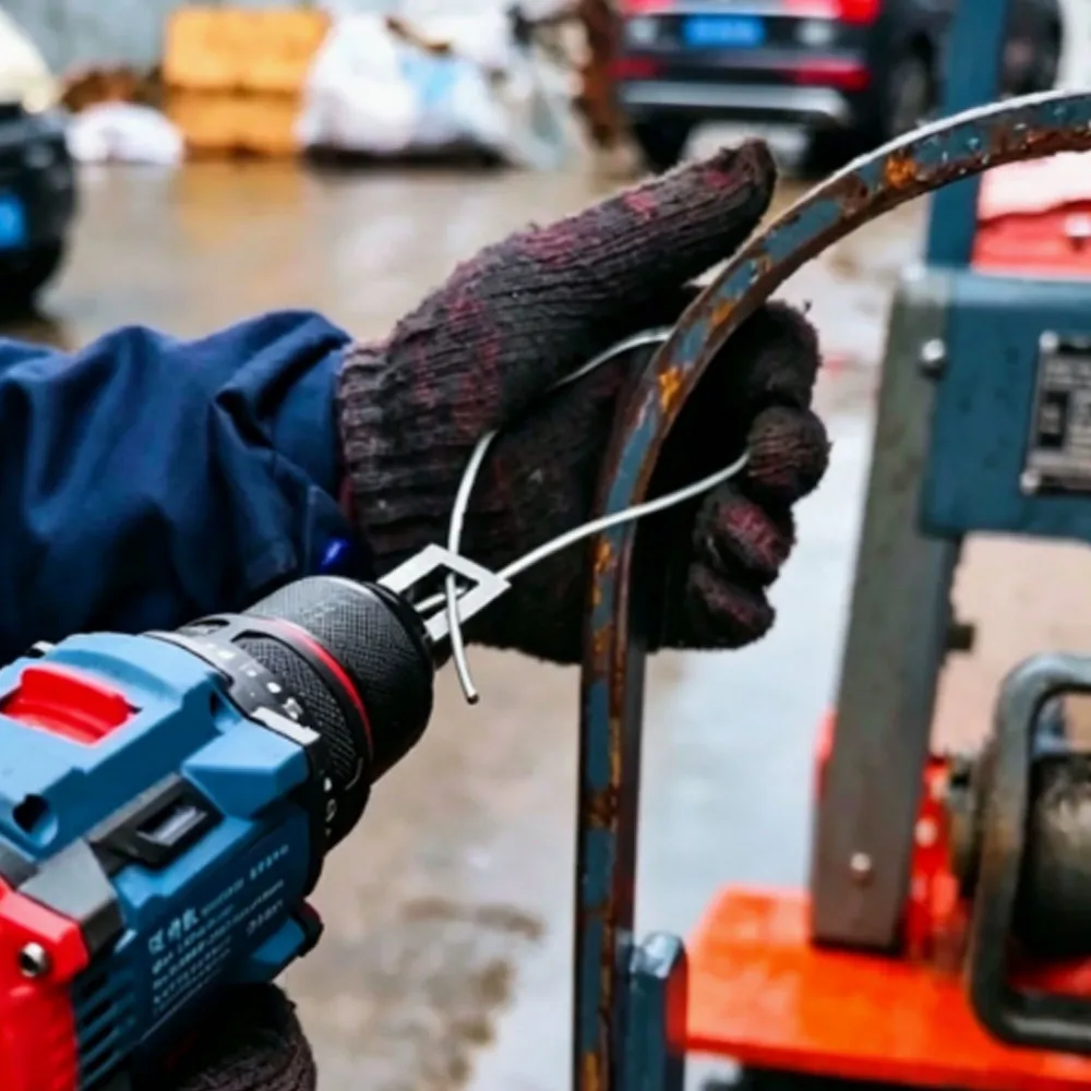 

Electric Drill Wire Twister Tool Duty Chain Link Fence Tying Drill Chuck for 9 & 11 Fence Wire Twisting Sleeve