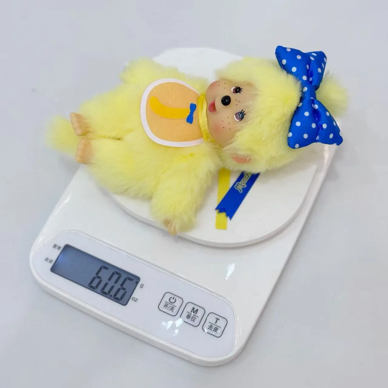 Cute banana-shaped Monchichi plush keychain 15 cm couple hanging decoration item soft rubber doll video game toy view 6