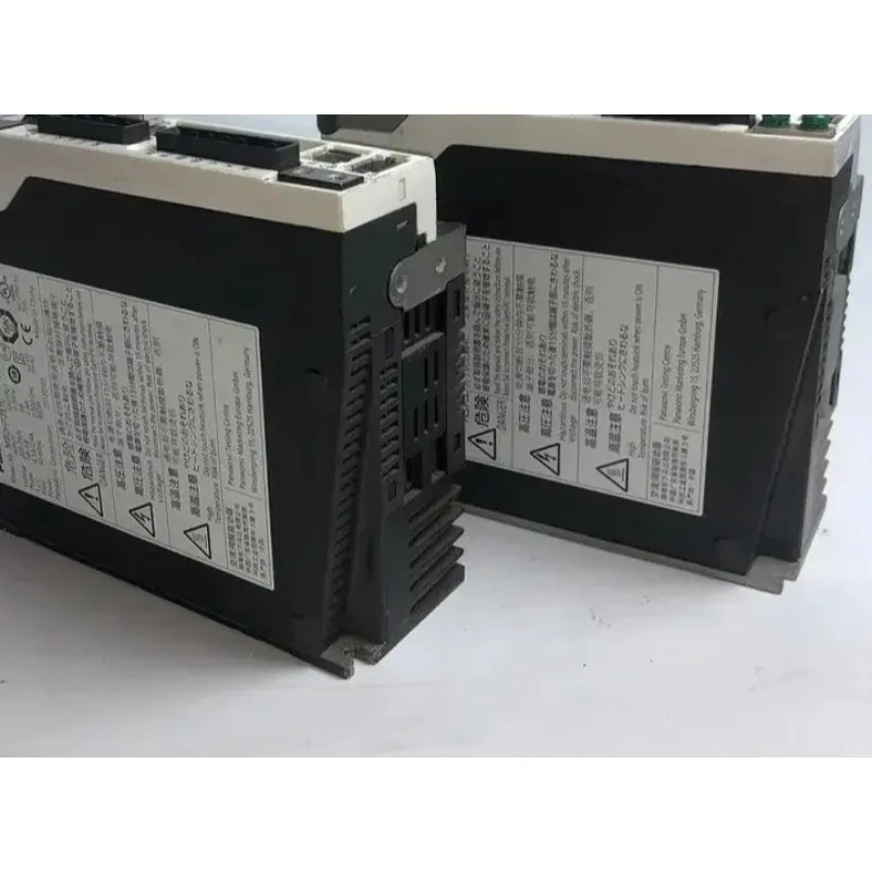 

Сервопривод переменного тока, модель MBDKT2510E, мощность 400 Вт, напряжение 200 В, стабильная работа, для систем управления промышленными серводвигателями