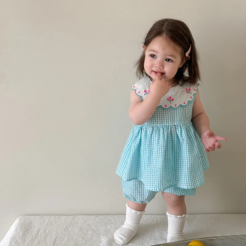 2026 Spring/Summer New Hot Selling Children's Lotus Leaf Collar Crushed Grid Cotton Top and Shorts Two Piece Set
