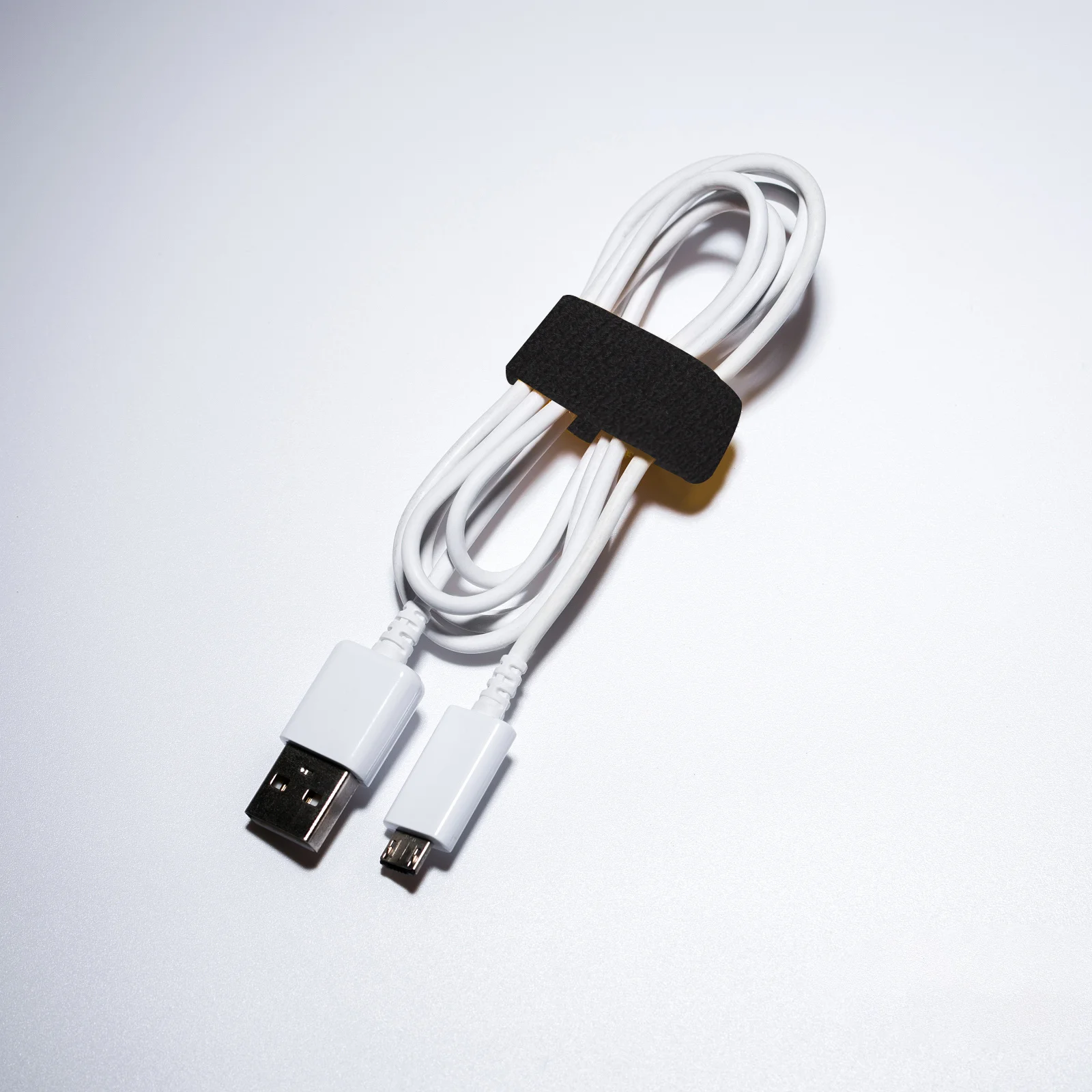 

3 Rolls Black Hook and Loop Cable Straps Reusable Cord Organizer Wire Ties for Computer Electronics Reusable Cable Straps