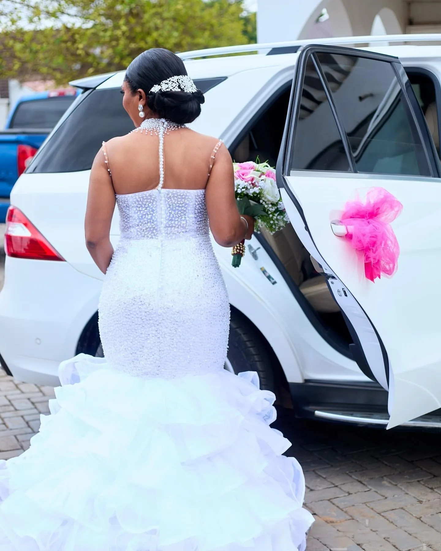 Suknia ślubna syrena z wysokim kołnierzem, zdobiona błyszczącymi kryształkami i koralikami, bez rękawów, zapinana na guziki z tyłu, suknia ślubna Vestido De Novia