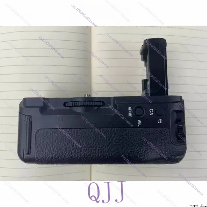 

USED 95NEW FOR Song VG-C2EM Vertical battery grip for Sony ILCE-7M2 ILCE-7rM2 A7II A7rII A7sII