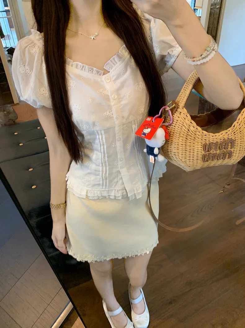 

Slim Fit Short Sleeve Embroidered Shirt Women's Summer New Style Waist Cinched Short Length Fashionable Sweet Girl Top