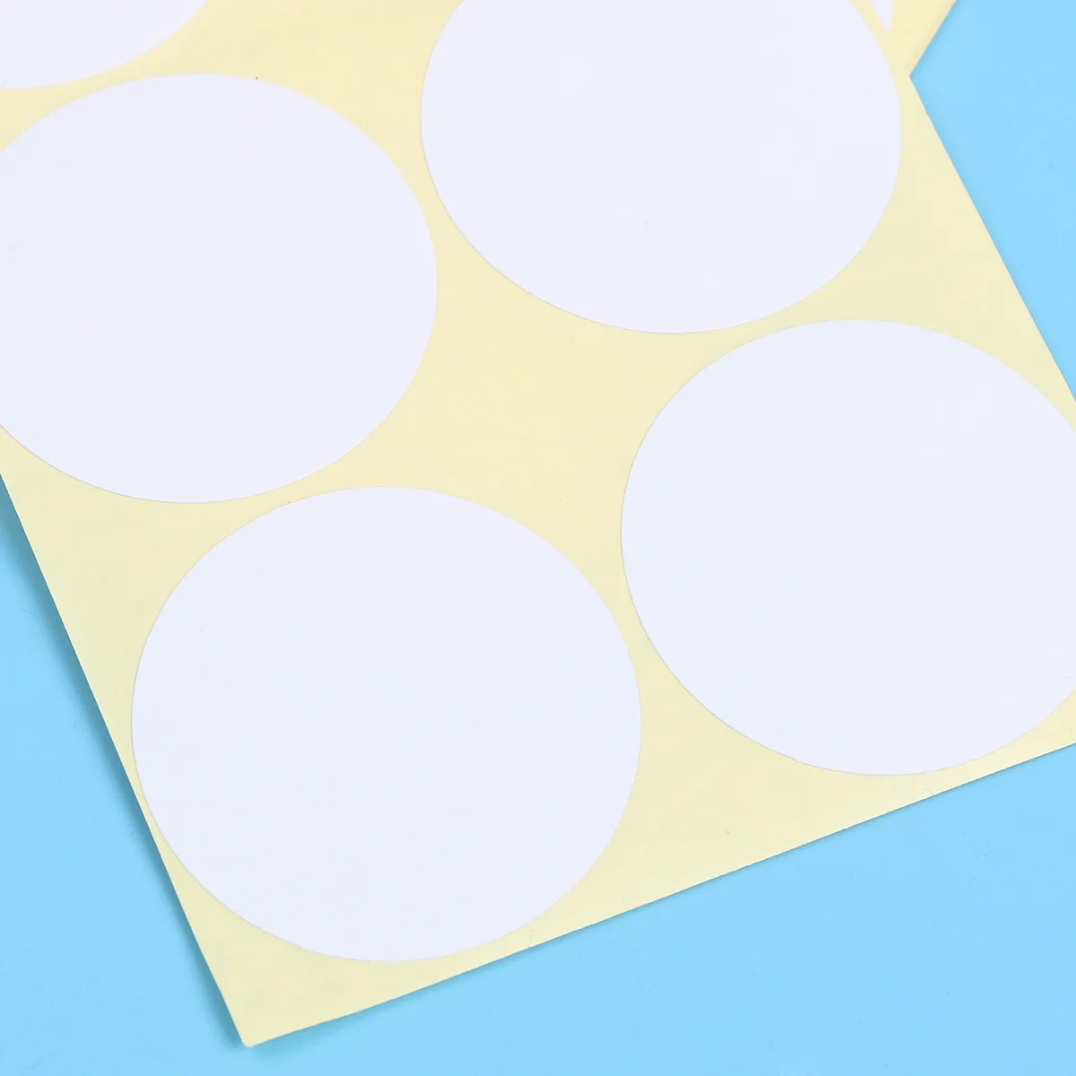 15 Sheets Round Self Adhesive Sticky Label Blank Paper Stickers for Office School Container Bottle Organization