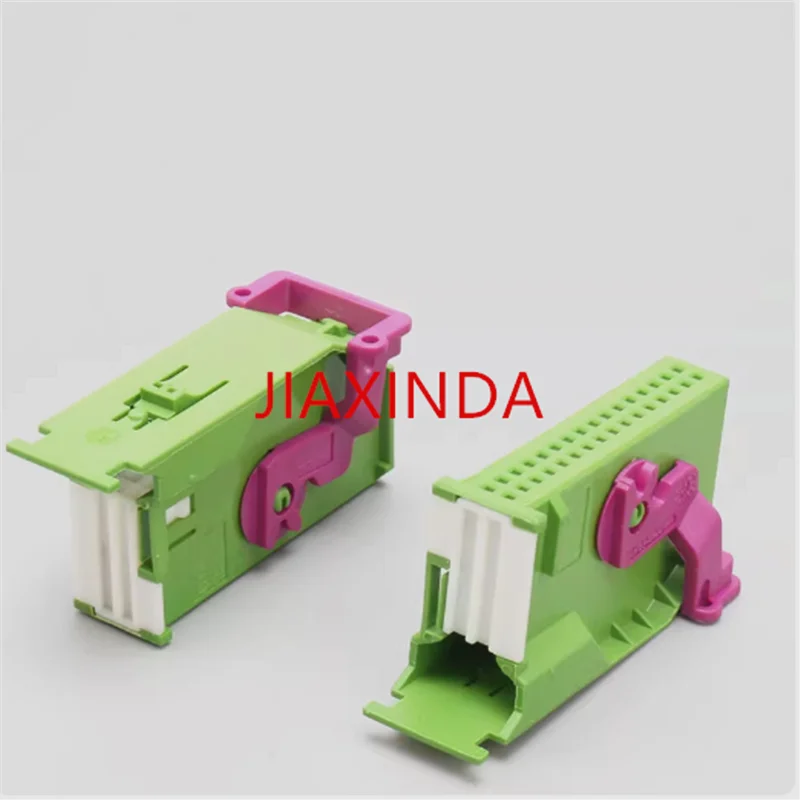 

1719057-1 Shell-type connector sheath plug