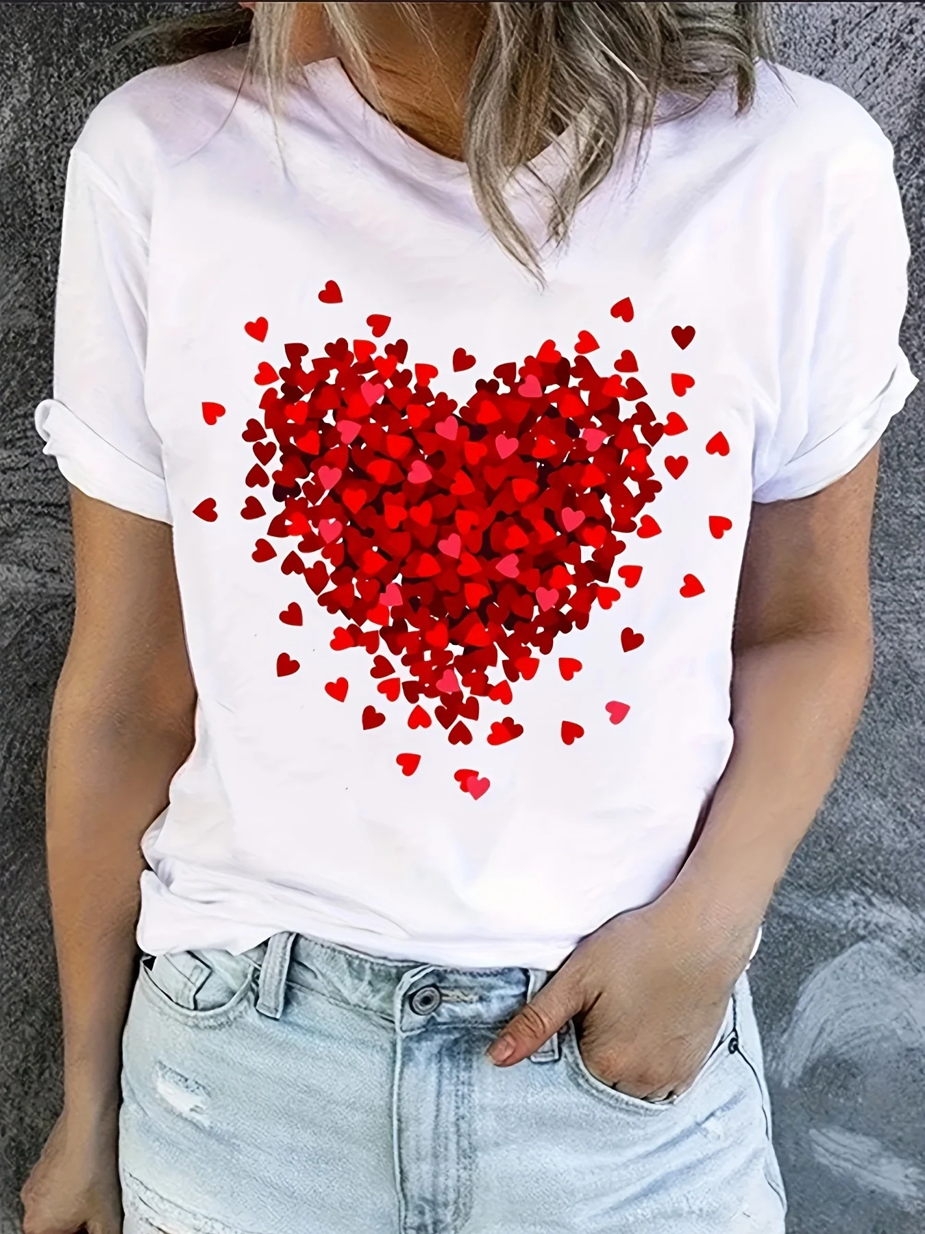 

Women's Heart Print T-Shirt High Quality Round Neck Short Sleeve Cotton Tees Retro Hip Hop Y2k T-shirt Summer Women Clothing