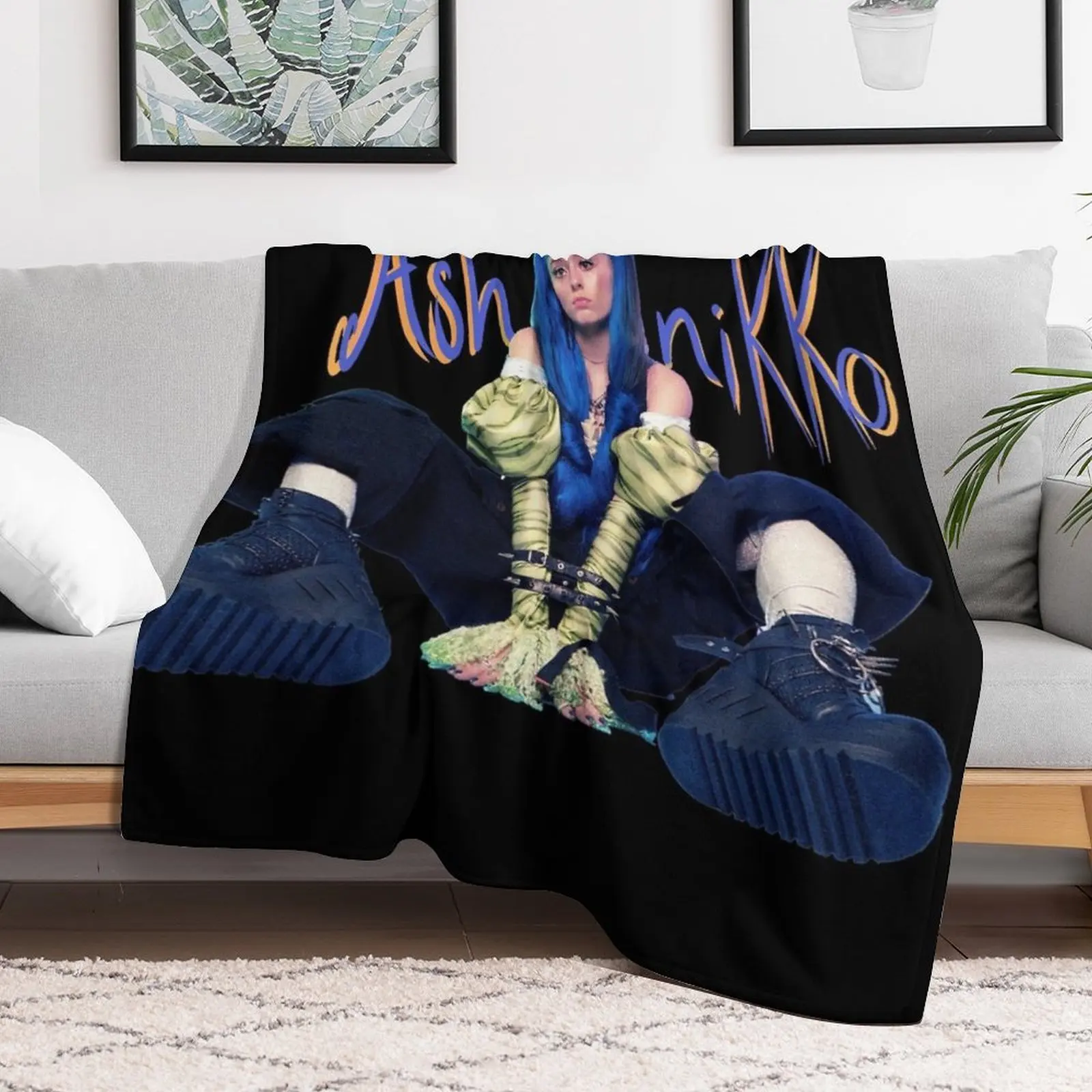 Ashnikko Demidevil Throw Blanket