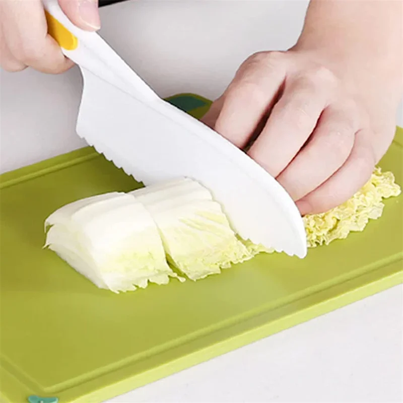 Wood Kids Kitchen Knife Toddler Knife Set Cooking Knives Vegetable Crinkle Cutter Cooking Utensils for Kids Kitchen Supplies